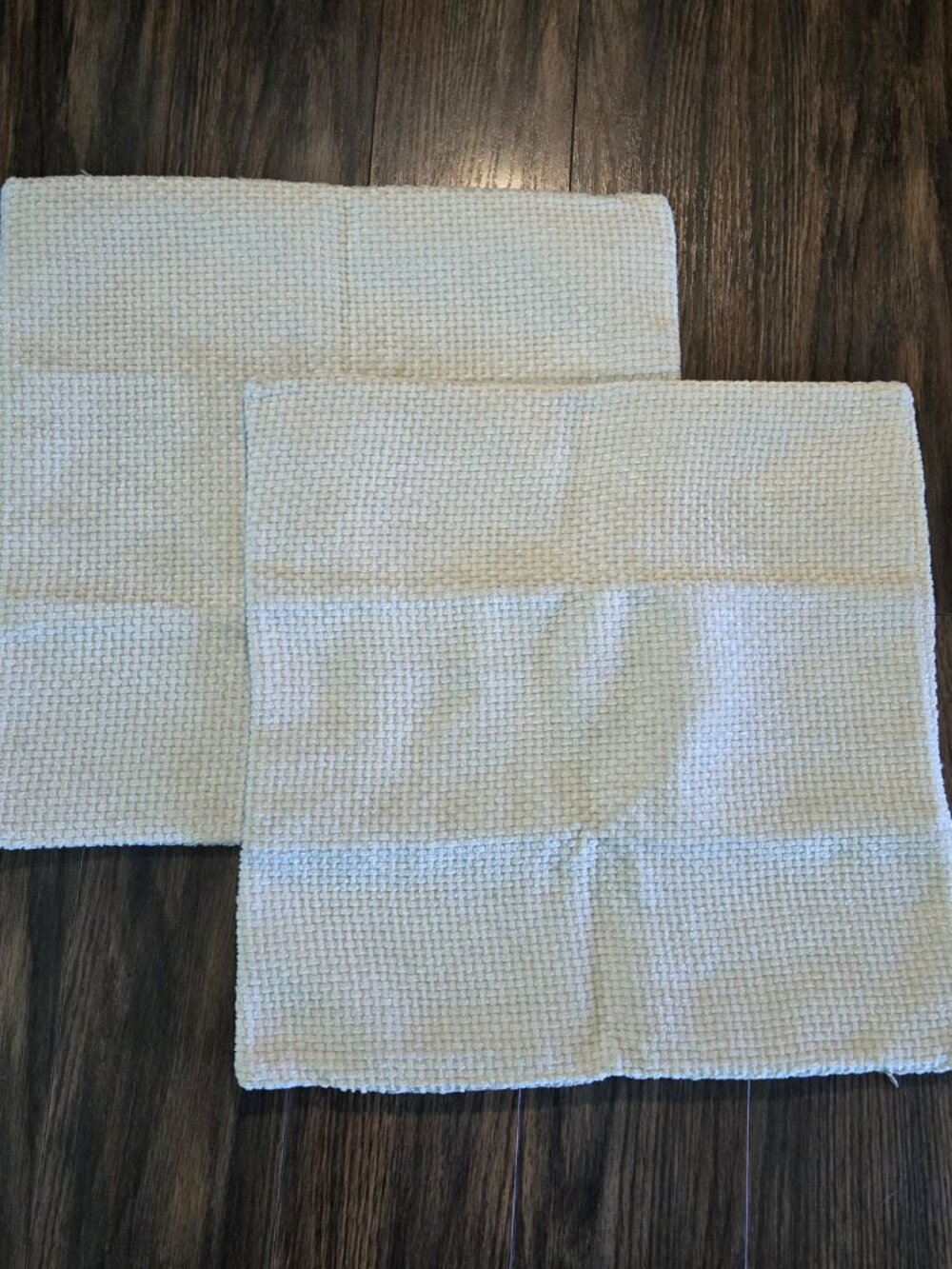 STELLHOME Traditional Style Throw Pillow Covers:  Two in Package NEW!